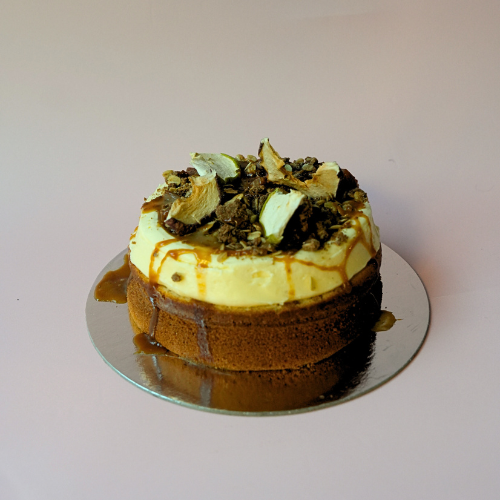 Spiced Apple Crumble Cake