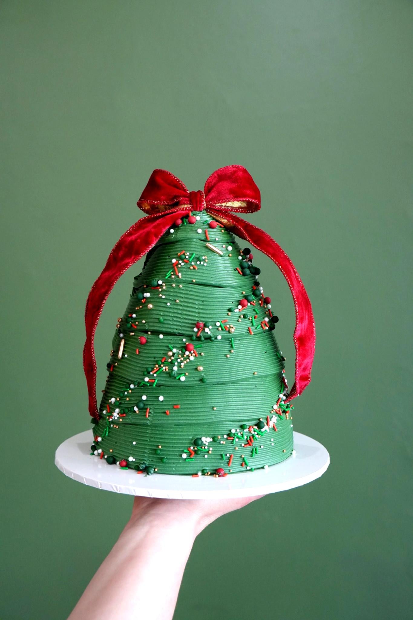Christmas Tree Cake